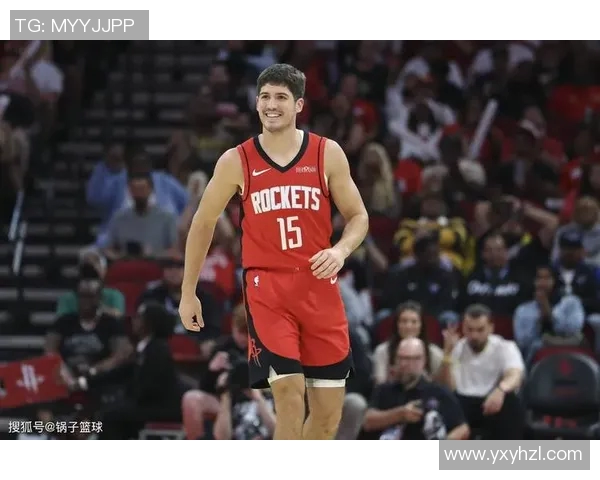 2016年NBA火箭与热火激战回顾球星对决引发的精彩瞬间与战术分析